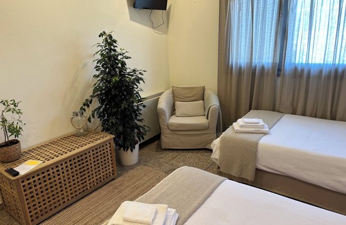Labruge Hotel | Casa da Praia Guest House 300m from the beach on the road to Santiago de Compostela