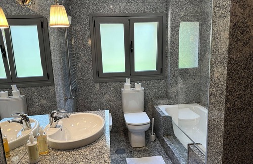 Labruge Hotel | Casa da Praia Guest House 300m from the beach on the road to Santiago de Compostela