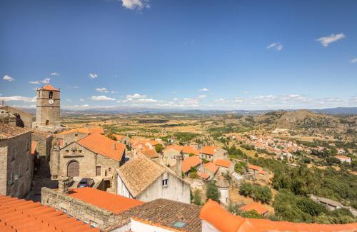 Monsanto Apartment | Casa das 10 Janelas @ Monsanto