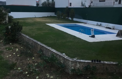 Batalha Cottage | Casa das Bungavilias II