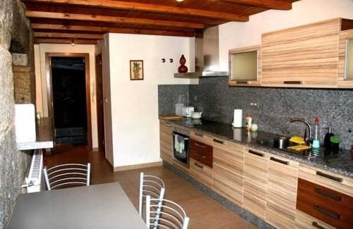 Reza Cottage | Casa Das Coias for 6 people