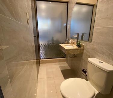 Fernando De La Mora House | Casa de 2 pisos Del sur 1