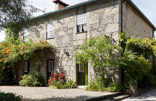 Ponte de Lima Cottage | Casa de Abbades with 3 apartments, each for 4 people