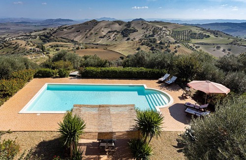Aidone House | Casa de Arena with pool, Aidone-Piazza Armerina