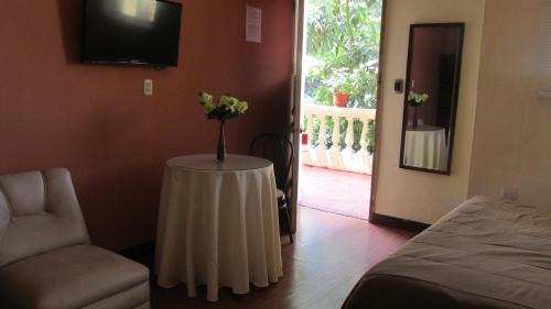 Vallecito Hotel | Casa de Avila