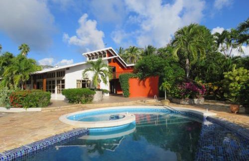 Punta Sur Villa | Casa de Campo Junto al Mar en San Andrés