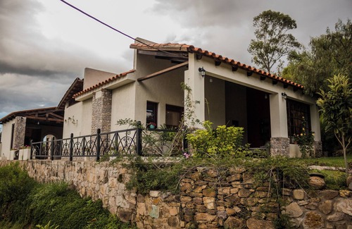 Tarija House | Casa de Campo La Montaña
