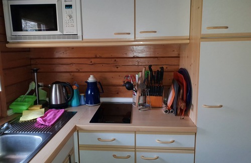 Heede Cabin | Casa de Férias com Sauna, Churrasqueira Kota e Banheira de Hidromassagem na Praia Heeder See!