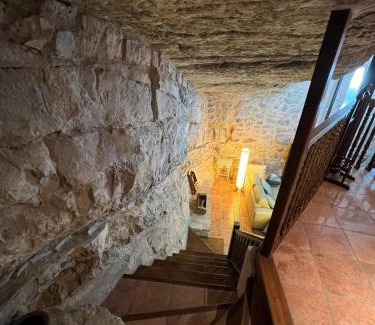 Albarracin Apartment | Casa De La Roca
