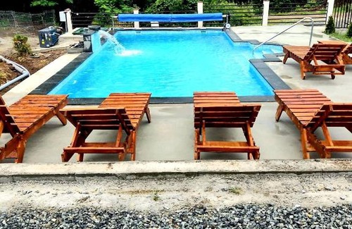 Moldovenesti Villa | Casa de oaspeti Abby cu piscina si jacuzzi