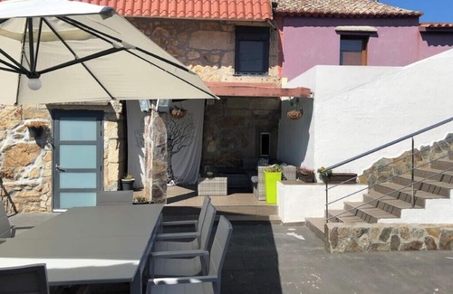 Nigran House | Casa de Piedra con Piscina Privada y Wifi Mesh