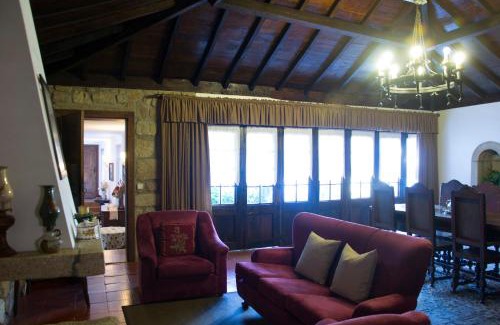 Refojos de Basto House | Casa De Santa Comba