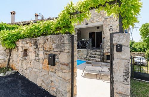 Fuskulin Villa | Casa de Stalla with private pool in Poreč