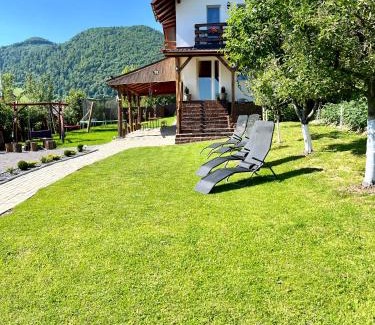 Zarnesti House | Casa de sub Horă