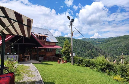 Vidra Ski Chalet | Casa de Vacanta Cascada