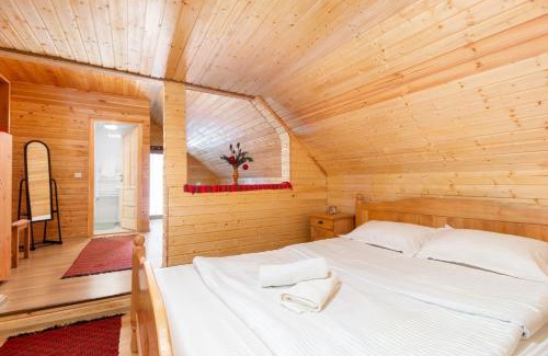 Vidra Ski Chalet | Casa de Vacanta Cascada