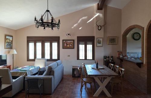 Cumbres Mayores Ski Chalet | Casa Dehesa La Lancha