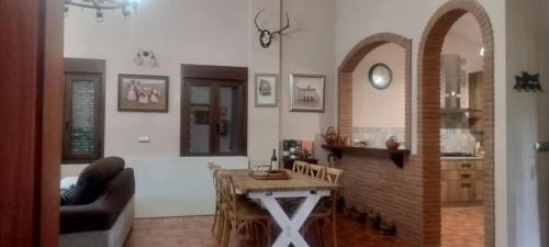 Cumbres Mayores Ski Chalet | Casa Dehesa La Lancha