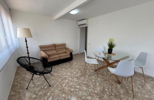Los Arenales del Sol Apartment | Casa del mar-Apartamento a pie de playa