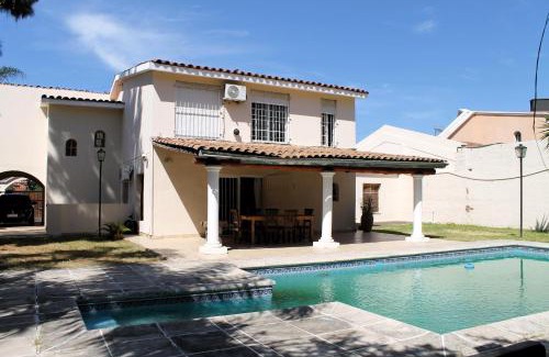 Arguello House | Casa del Valle