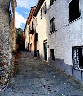 San Terenzo Monti House | Casa Delizia