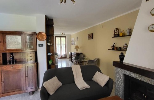 Gravellona Toce House | Casa delle azalee