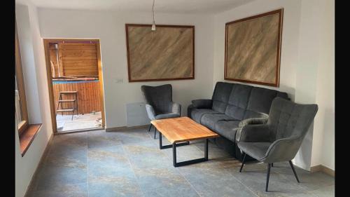 Arieseni Cabin | Casa dintre Brazi