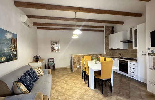 Cornino House | Casa Disa -splendid beachfront house in the beautiful Bay of Cornino, Trapani.