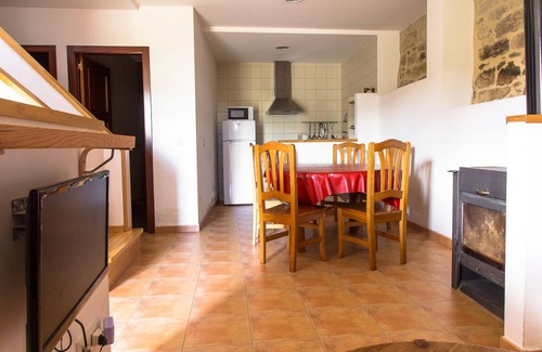San Xoan de Rio Cottage | Casa do Comendiante - Apartment 8 + 2