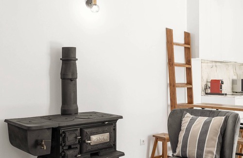 Lamas Villa | Casa do Fogão de Lenha - Cavalo de Tróia Villas