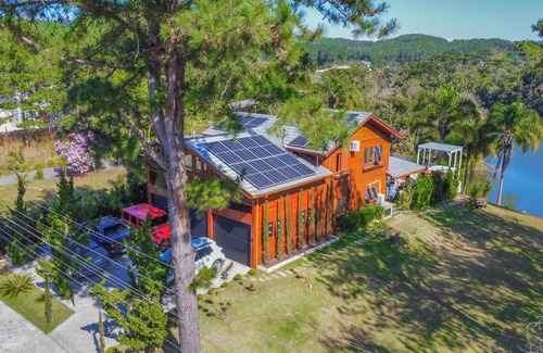 Rio dos Cedros Villa | Casa Do Lago Pinhal - Rio dos Cedros