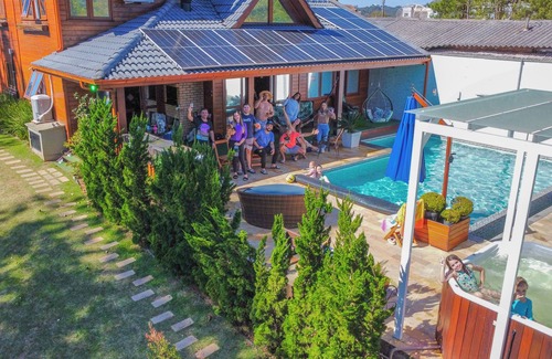 Rio dos Cedros Villa | Casa Do Lago Pinhal - Rio dos Cedros