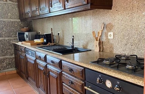 Resende House | Casa do Valado - Local Accommodation