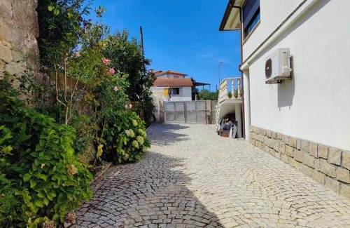 Sao Tiaguinho House | Casa dos Arcos