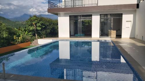 Apulo House | CASA EL MIRADOR