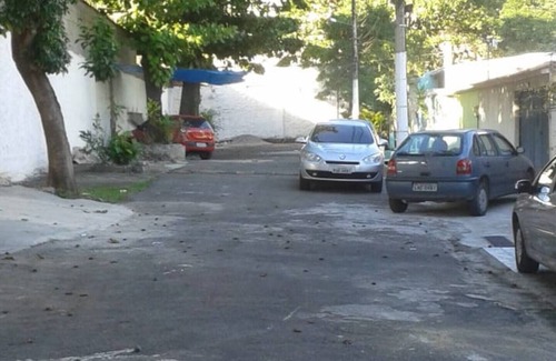 Sampaio House | Casa em Condomínio no Rio de Fácil Acesso e Vaga!