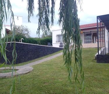 Villa Icho Cruz House | Casa en Lomas del Rey - Mayu Sumaj