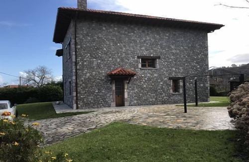 Villahormes Cottage | Casa en Villahormes for 10 people