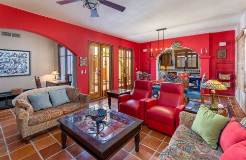 Nopolo House | Casa Encantada - Beautiful 2 Bedroom -2.5 Baths vacation home in Loreto Bay.