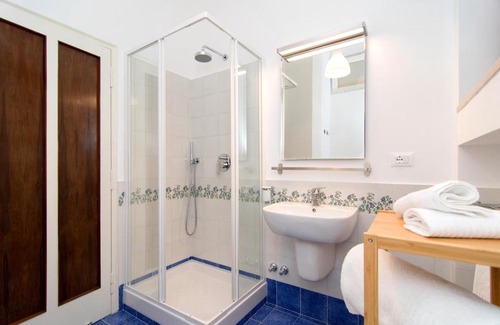 Sorrento City Centre Apartment | Casa Enza, for up to 5 people, Sorrento center