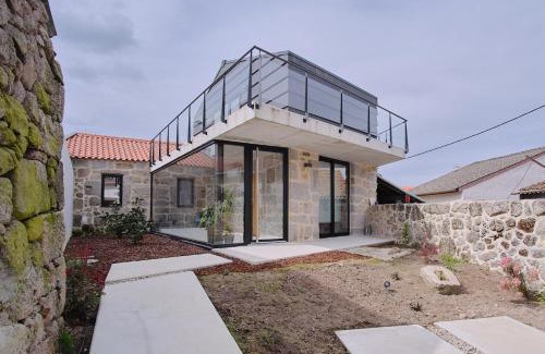 Queira House | Casa Espelho D'Água
