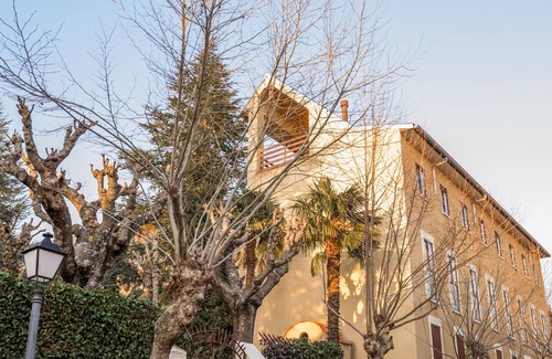 Miraflores de la Sierra Bed & Breakfast | Casa espiritualidad Ana mogas