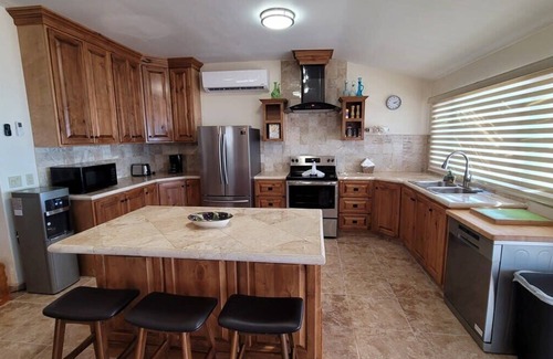 Las Conchas House | Casa Evita, 4 bedroom beachfront home.