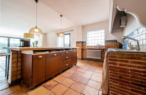 Las Rozas de Madrid House | Casa Familiar con Piscina, Jacuzzi y Bbq! Ideal Grupos!