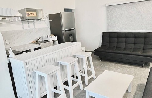 Manzanillo House | CASA GALLARDO