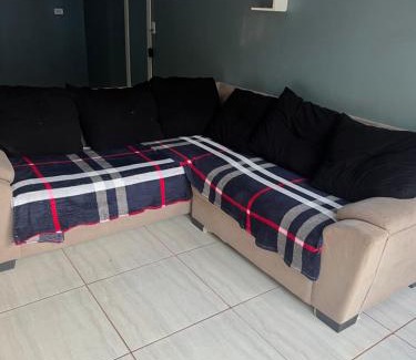 Presidente Figueiredo House | Casa Goes