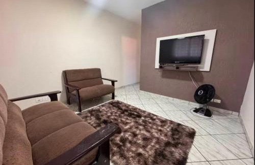 Ourinhos House | Casa gostosinha perto do centro, ar cond e vaga
