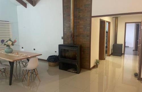 Puyehue House | Casa Grande con Tinaja a 10 minutos de Lago Puyehue y Rupanco Ruta 215 Internacional