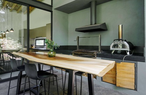 Avandaro House | Casa Helechos, Amazing Architecture with Forest Views