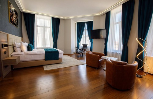 Old Town House | Casa Hrisicos